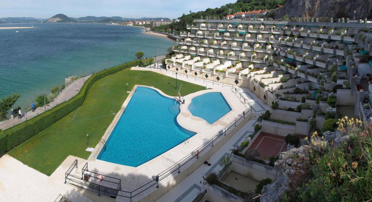 Vistamar. Primera Linea. Bahia De Santona Apartment Exterior foto